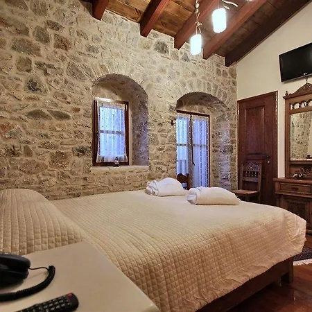 Petrinos Pyrgos